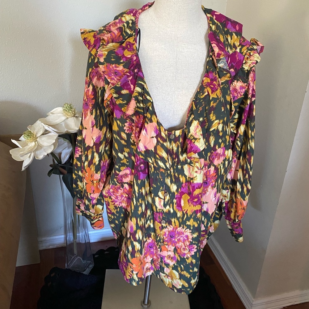 NWT Terra & Sky Blouse